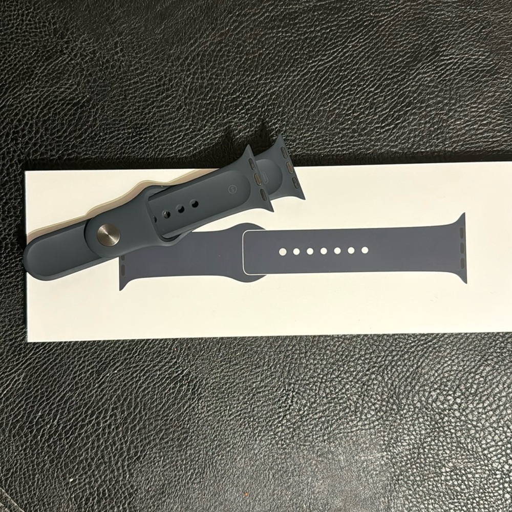 Original Apple Watch band (40mm)